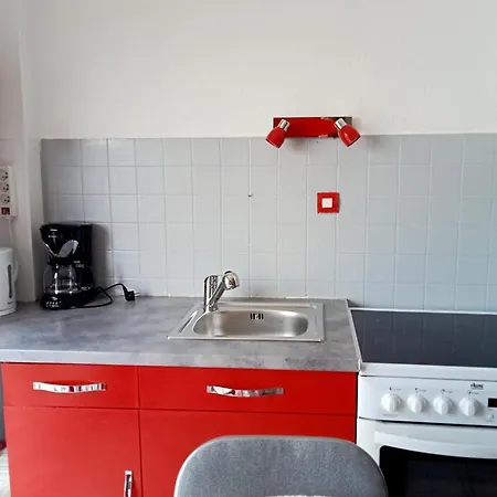 Beautiful Studio Close To The Apartament *